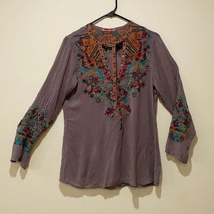 Johnny Was Embroidered Gray Blouse